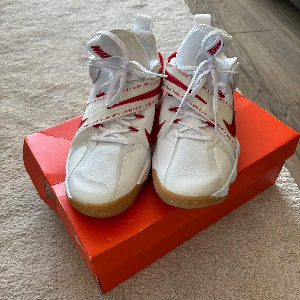Women's Nike React HyperSet Volleyball shoes (White/University Red) W 11.5 M 10 - Picture 2 of 9
